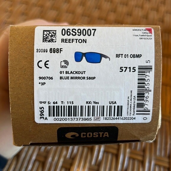 Costa Reefton Sunglasses - Picture 1 of 3